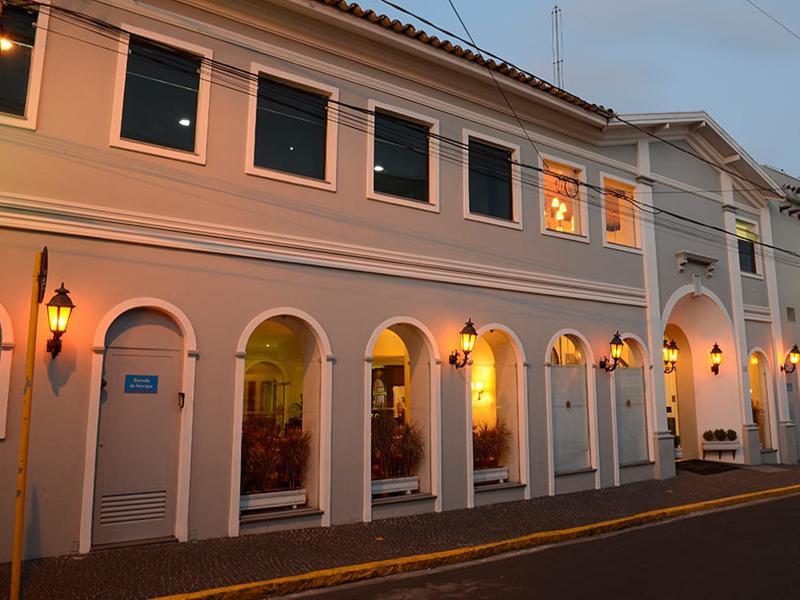Hotel Colonial Plaza Itu Buitenkant foto
