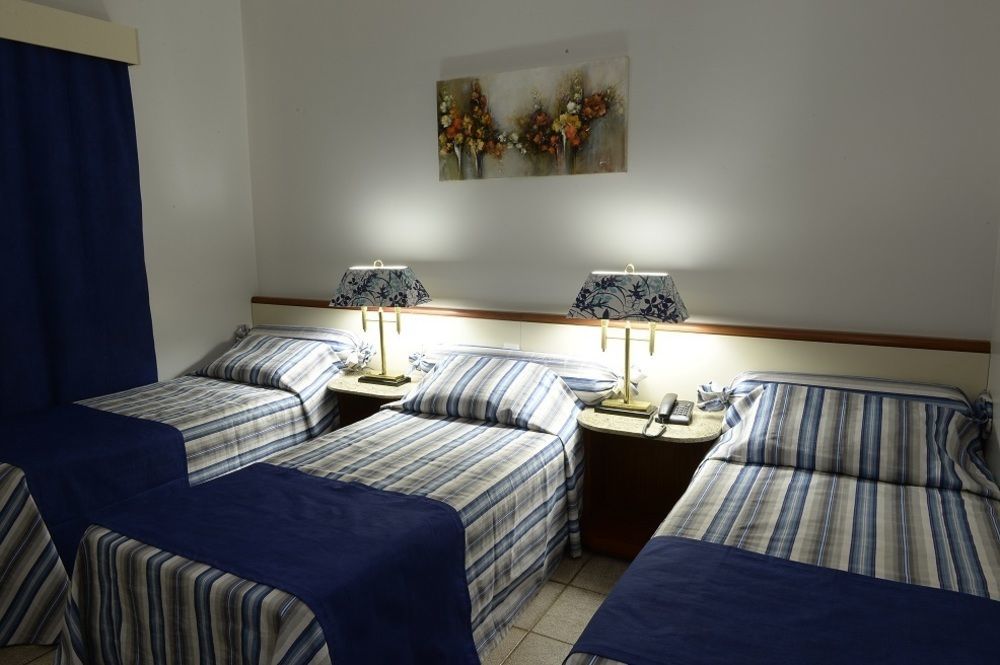 Hotel Colonial Plaza Itu Buitenkant foto
